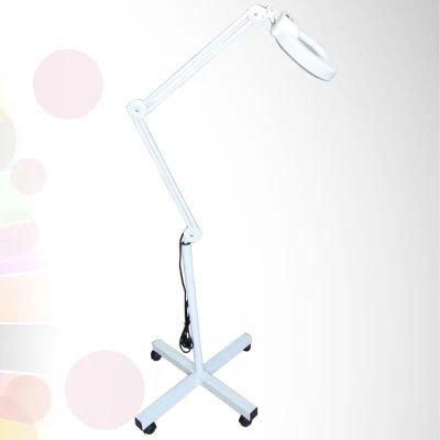 Magnifying Lamp with 4-Star Stand